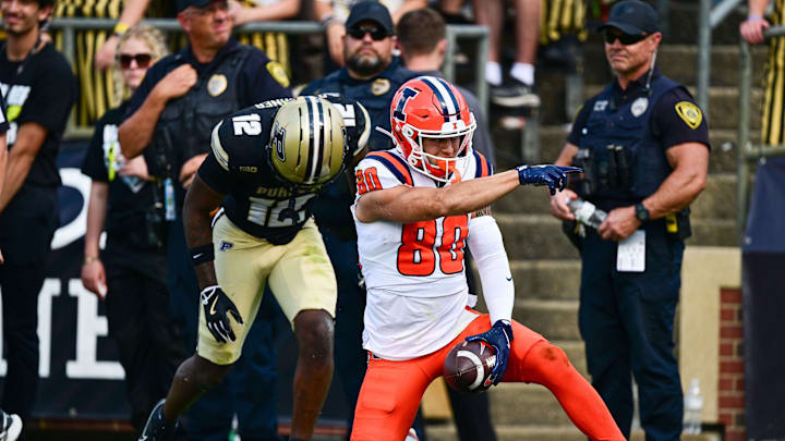 Oct 4, 2025; West Lafayette, Indiana, USA; Illinois Fighting Illini wide receiver Hank Beatty (80) gestures after making a first down against the Purdue Boilermakers during the second half at Ross-Ade Stadium. Mandatory Credit: Marc Lebryk-Imagn Images