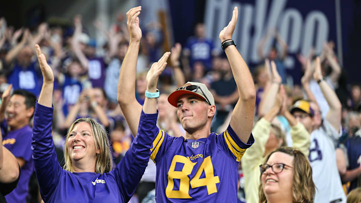 Aug 16, 2025; Minneapolis, Minnesota, USA; Minnesota Vikings fans react before the game against the New England Patriots at U.S. Bank Stadium. Mandatory Credit: Jeffrey Becker-Imagn Images Aug 16, 2025; Minneapolis, Minnesota, USA; Minnesota Vikings fans react before the game against the New England Patriots at U.S. Bank Stadium. Mandatory Credit: Jeffrey Becker-Imagn Images