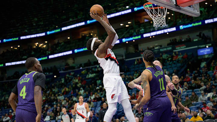 Jan 8, 2025; New Orleans, Louisiana, USA; Portland Trail Blazers center Robert Williams III (35) shoots against New Orleans Pelicans guard Brandon Boston (11) during the second half at Smoothie King Center. Mandatory Credit: Matthew Hinton-Imagn Images Jan 8, 2025; New Orleans, Louisiana, USA; Portland Trail Blazers center Robert Williams III (35) shoots against New Orleans Pelicans guard Brandon Boston (11) during the second half at Smoothie King Center. Mandatory Credit: Matthew Hinton-Imagn Images