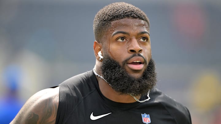 Sep 22, 2024; Inglewood, California, USA;  Los Angeles Rams linebacker Jared Verse (8) warms up prior to the game against the San Francisco 49ers at SoFi Stadium. Mandatory Credit: Jayne Kamin-Oncea-Imagn Images