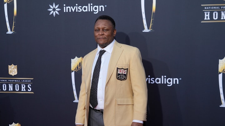Hall of Fame running back Barry Sanders. Hall of Fame running back Barry Sanders.
