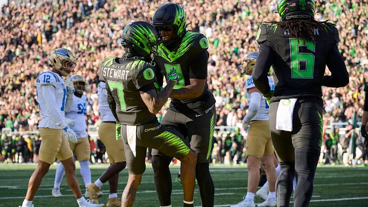 Oct 10, 2026; Eugene, Oregon, USA; Oregon Ducks wide receiver Evan Stewart (7) celebrates scoring a touchdown during the second half with tight end Jamari Johnson (9) during a game against the UCLA Bruins at Autzen Stadium. Mandatory Credit: Troy Wayrynen-Imagn Images Oct 10, 2026; Eugene, Oregon, USA; Oregon Ducks wide receiver Evan Stewart (7) celebrates scoring a touchdown during the second half with tight end Jamari Johnson (9) during a game against the UCLA Bruins at Autzen Stadium. Mandatory Credit: Troy Wayrynen-Imagn Images
