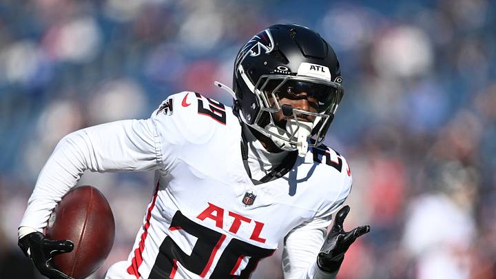 Nov 2, 2025; Foxborough, Massachusetts, USA; Atlanta Falcons safety Jordan Fuller (29) warms up prior to the game against the New England Patriots at Gillette Stadium. Mandatory Credit: Brian Fluharty-Imagn Images Nov 2, 2025; Foxborough, Massachusetts, USA; Atlanta Falcons safety Jordan Fuller (29) warms up prior to the game against the New England Patriots at Gillette Stadium. Mandatory Credit: Brian Fluharty-Imagn Images
