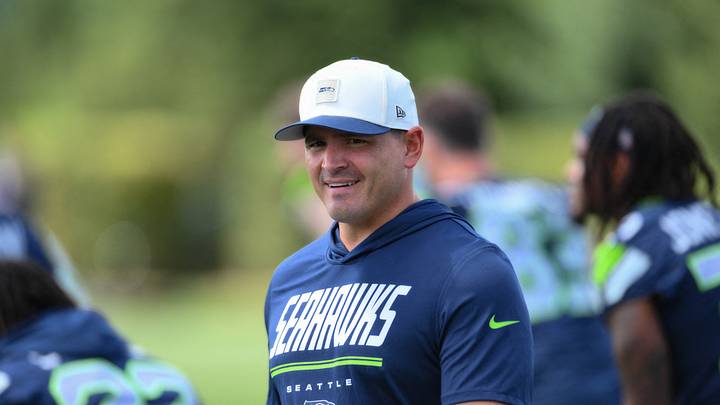 Why Mike Macdonald Compares Seahawks to Michael Jordan's Bulls