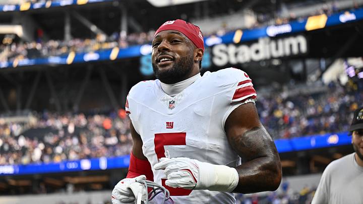 Sep 21, 2026; Inglewood, California, USA; New York Giants linebacker Kayvon Thibodeaux (5) warms up before a game against the Los Angeles Rams at SoFi Stadium. Sep 21, 2026; Inglewood, California, USA; New York Giants linebacker Kayvon Thibodeaux (5) warms up before a game against the Los Angeles Rams at SoFi Stadium.