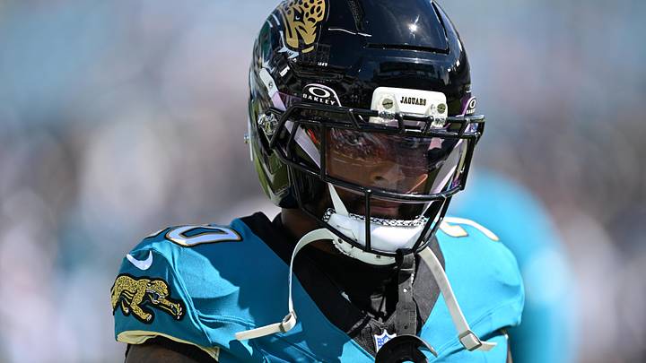 Sep 27, 2026; Jacksonville, Florida, USA; Jacksonville Jaguars running back Ameer Abdullah (20) warms up before a game against the New England Patriots at EverBank Stadium. Mandatory Credit: Melina Myers-Imagn Images Sep 27, 2026; Jacksonville, Florida, USA; Jacksonville Jaguars running back Ameer Abdullah (20) warms up before a game against the New England Patriots at EverBank Stadium. Mandatory Credit: Melina Myers-Imagn Images