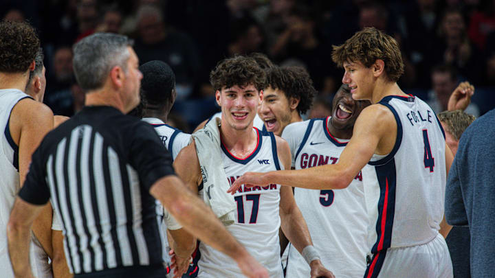 Gonzaga Bulldogs guard Mario Saint-Supery (17).