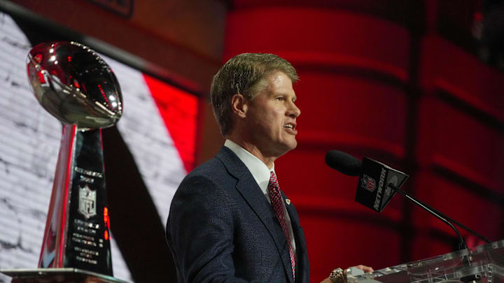 Apr 27, 2023; Kansas City, MO, USA; Kansas City Chiefs owner Clark Hunt announces the Chiefs thirty first overall pick in the first round of the 2023 NFL Draft at Union Station. Mandatory Credit: Kirby Lee-Imagn Images