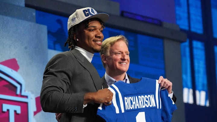 Apr 27, 2023; Kansas City, MO, USA; Florida quarterback Anthony Richardson with NFL commissioner Roger Goodell after being selected by the Indianapolis Colts fourth overall in the first round of the 2023 NFL Draft at Union Station. Mandatory Credit: Kirby Lee-Imagn Images Apr 27, 2023; Kansas City, MO, USA; Florida quarterback Anthony Richardson with NFL commissioner Roger Goodell after being selected by the Indianapolis Colts fourth overall in the first round of the 2023 NFL Draft at Union Station. Mandatory Credit: Kirby Lee-Imagn Images