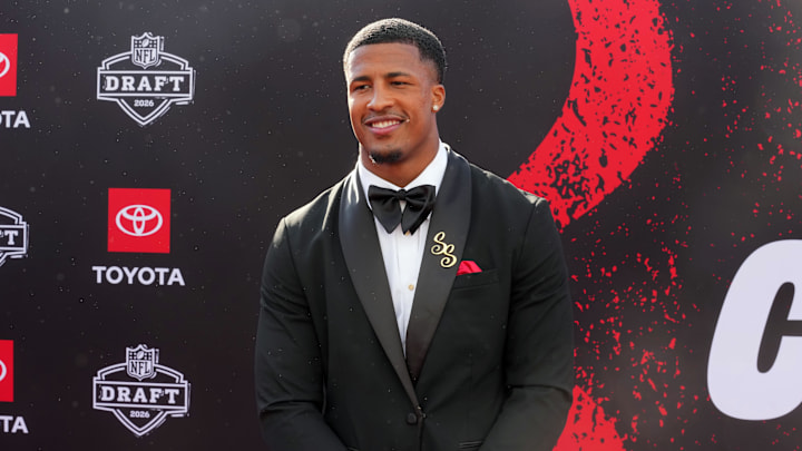 Apr 23, 2026; Pittsburgh, PA, USA; Ohio State Buckeyes linebacker Sonny Styles poses on the red carpet before the 2026 NFL Draft at Point State Park. Mandatory Credit: Kirby Lee-Imagn Images