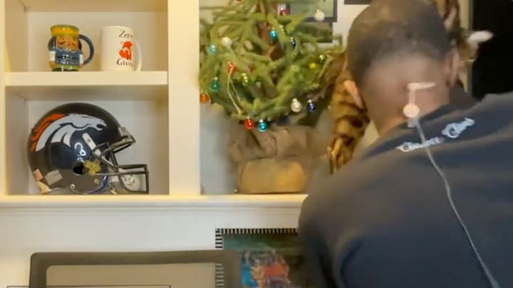 Lamar Foxworth steals the show during Get Up. Lamar Foxworth steals the show during Get Up.