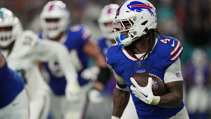 Jan 7, 2024; Miami Gardens, Florida, USA;  Buffalo Bills running back James Cook (4) looks for