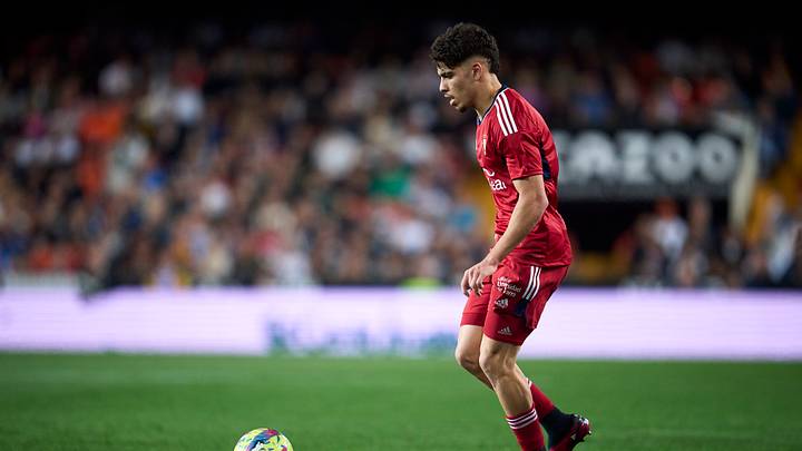 Valencia CF v CA Osasuna - LaLiga Santander