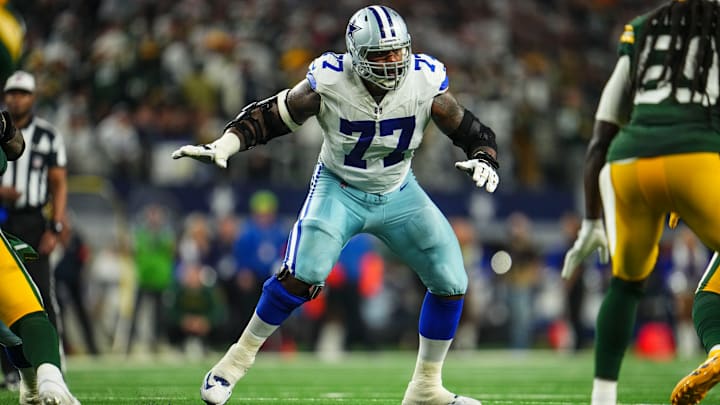 Tyron Smith