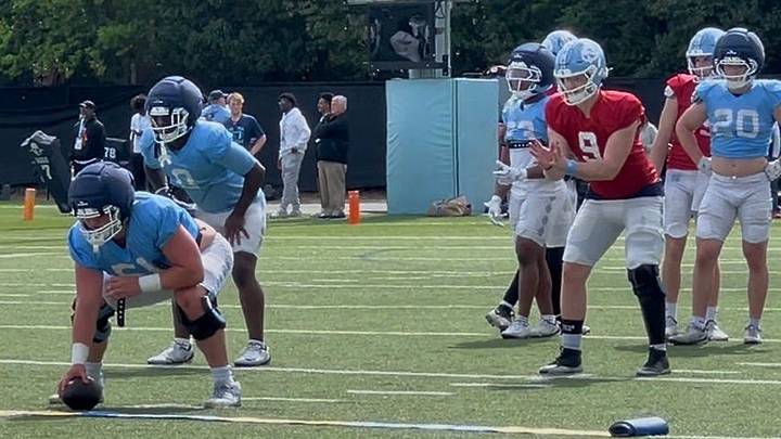 UNC football quarterback Billy Edwards Jr. (9) could be the Tar Heels' starting quarterback in the 2026 season. Edwards was still wearing a brace on his left knee during the Tar Heels' spring practices.