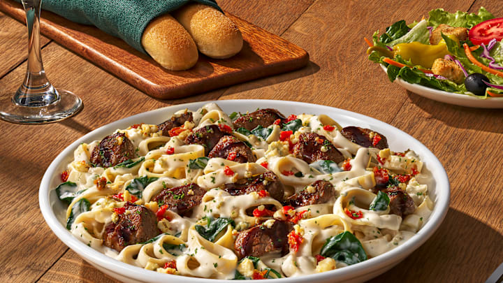 Olive Garden's Steak Gorgonzola Alfredo