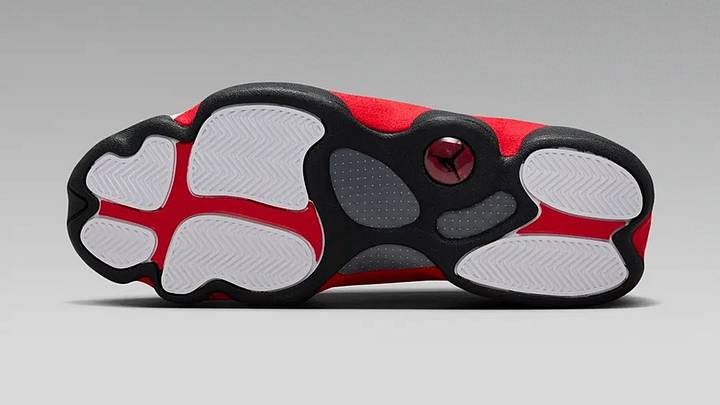 The Air Jordan 13 "Chicago" colorway has restocked online.