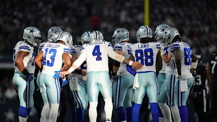 Philadelphia Eagles v Dallas Cowboys