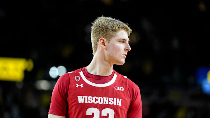 Wisconsin v Michigan