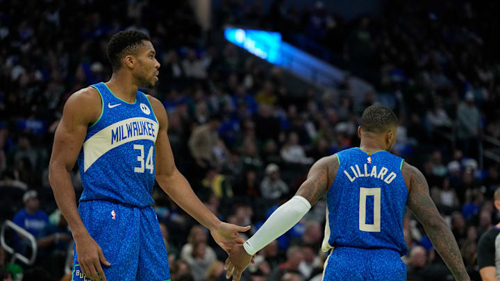 New York Knicks v Milwaukee Bucks