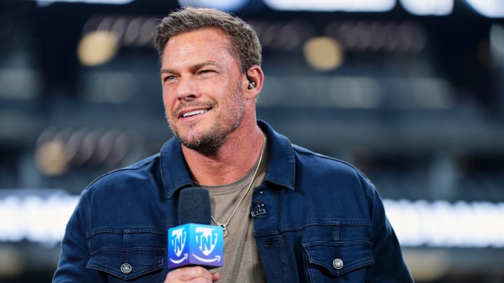 Los Angeles Chargers v Las Vegas Raiders