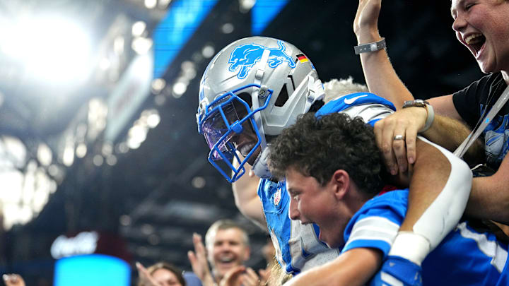 Chicago Bears v Detroit Lions