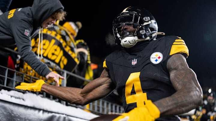 Miami Dolphins v Pittsburgh Steelers - NFL 2025