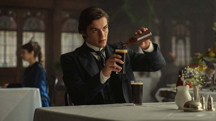 Louis Partridge in House of Guinness - Netflix Louis Partridge in House of Guinness - Netflix
