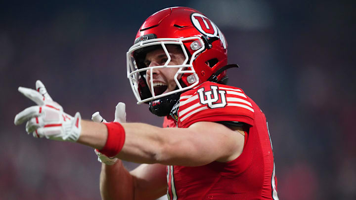 Dec 31, 2025; Las Vegas, NV, USA; Utah Utes tight end JJ Buchanan (81) celebrates after a reception against the Nebraska Cornhuskers in the first half during the SRS Distribution Las Vegas Bowl at Allegiant Stadium. Mandatory Credit: Kirby Lee-Imagn Images