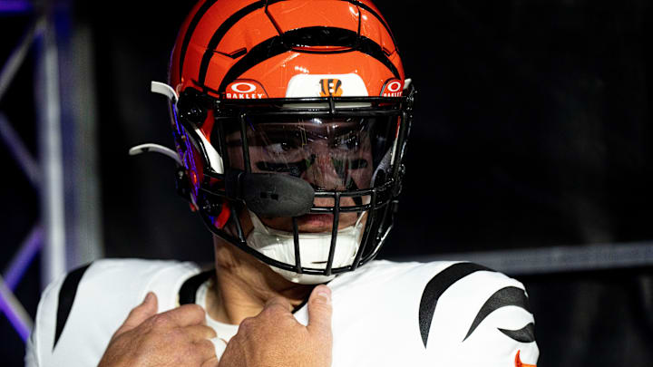 Cincinnati Bengals defensive end Trey Hendrickson (91) looks out of the tunnel before warming up before the NFL game between the Cincinnati Bengals and the Baltimore Ravens at M&T Banks Stadium in Baltimore on Thursday, Nov. 7, 2024.