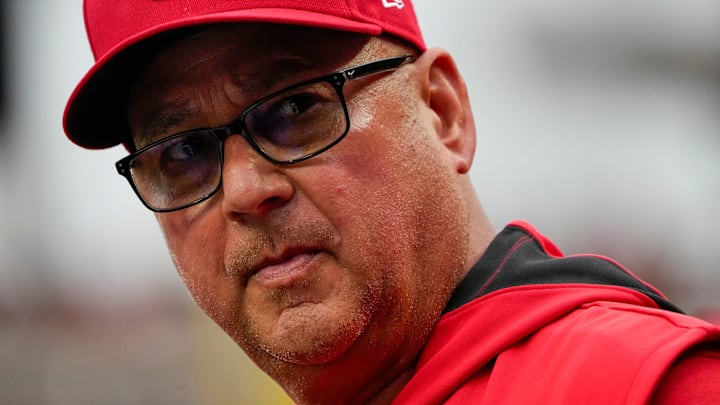 Cincinnati Reds manager Terry Francona (77) looks down the dugout Cincinnati Reds manager Terry Francona (77) looks down the dugout