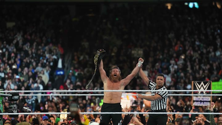 Apr 6, 2024; Philadelphia, PA, USA; Intercontinental Championship match between GUNTHER and Sami Zayn during Wrestlemania XL Saturday at Lincoln Financial Field. Mandatory Credit: Joe Camporeale-Imagn Images