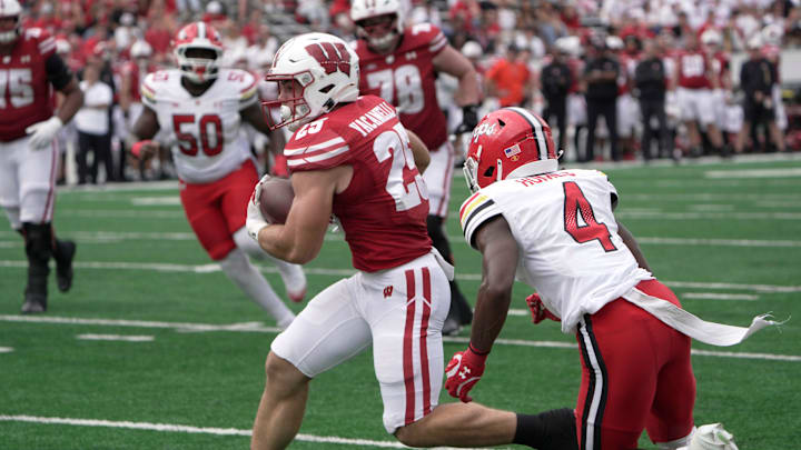 Wisconsin running back Cade Yacamelli (25) makes a reception during the fourth quarter of their game Saturday, September 20, 2025 at Camp Randall Stadium in Madison, Wisconsin. Maryland beat Wisconsin 27-10. Wisconsin running back Cade Yacamelli (25) makes a reception during the fourth quarter of their game Saturday, September 20, 2025 at Camp Randall Stadium in Madison, Wisconsin. Maryland beat Wisconsin 27-10.