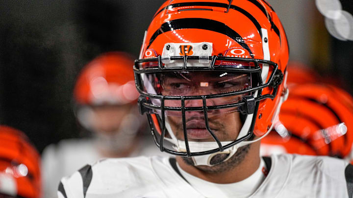 Cincinnati Bengals offensive tackle Orlando Brown Jr. (75) takes the field for the first quarter of the NFL Week 18 game between the Pittsburgh Steelers and the Cincinnati Bengals at Acrisure Stadium in Pittsburgh on Saturday, Jan. 4, 2025.
