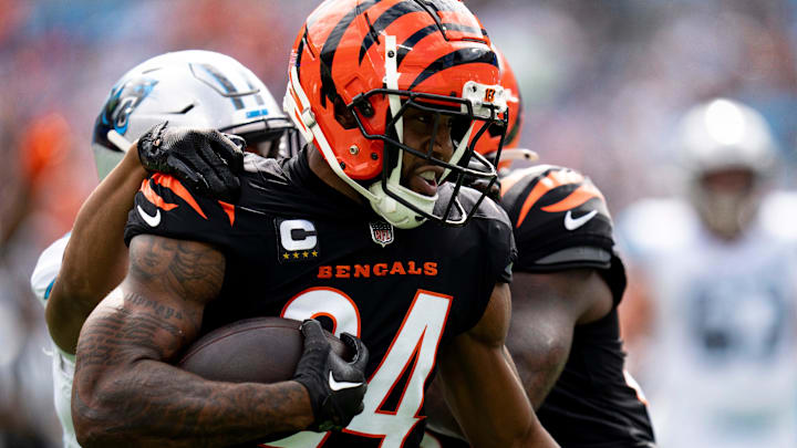 Cincinnati Bengals safety Vonn Bell (24) returns an interceptions in the first quarter of the NFL game at Bank of America Stadium in Charlotte, N.C., on Sunday, Sept. 29, 2024. Cincinnati Bengals safety Vonn Bell (24) returns an interceptions in the first quarter of the NFL game at Bank of America Stadium in Charlotte, N.C., on Sunday, Sept. 29, 2024.