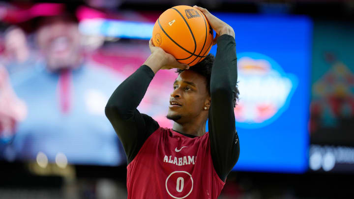 Alabama Crimson Tide guard Kris Parker (0) 