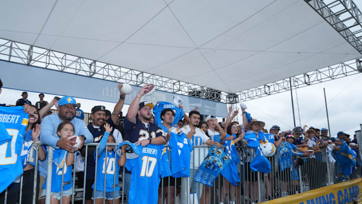 Fans watch at Los Angeles Rams training camp at The Bolt. 
