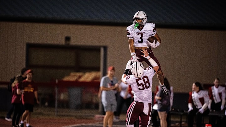 Scenes from a Dowling Catholic touchdown Scenes from a Dowling Catholic touchdown