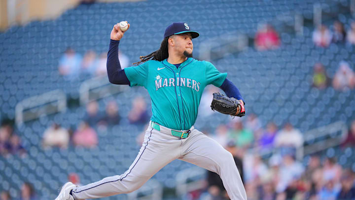 Seattle Mariners pitcher Luis Castillo (58) pitches against the Minnesota Twins in the first inning at Target Field in 2024.