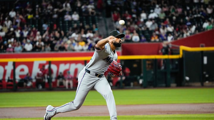 Jun 28, 2025; Phoenix, Arizona, USA; Miami Marlins pitcher Sandy Alcantara (22) during the first inning during a game between the Arizona Diamondbacks and the Miami Marlins at Chase Field. Mandatory Credit: Arianna Grainey-Imagn Images Jun 28, 2025; Phoenix, Arizona, USA; Miami Marlins pitcher Sandy Alcantara (22) during the first inning during a game between the Arizona Diamondbacks and the Miami Marlins at Chase Field. Mandatory Credit: Arianna Grainey-Imagn Images