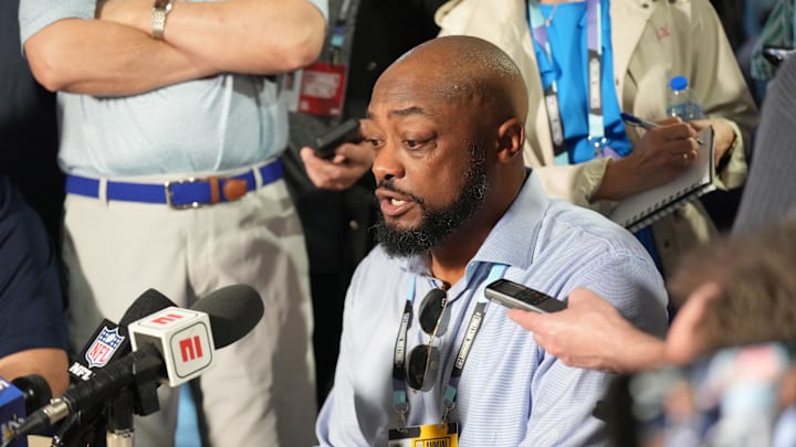 Pittsburgh Steelers head coach Mike Tomlin answers questions from the media during the NFL Annual League Meeting
