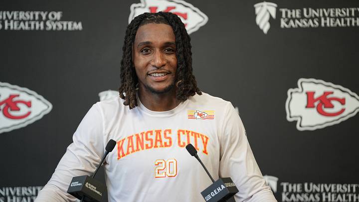 Jun 9, 2026; Kansas City, MO, USA; Kansas City Chiefs defensive back Nohl Williams (20) speaks to media members during a short press conference after the Kansas City Chiefs mandatory mini-camp. Mandatory Credit: Denny Medley-Imagn Images Jun 9, 2026; Kansas City, MO, USA; Kansas City Chiefs defensive back Nohl Williams (20) speaks to media members during a short press conference after the Kansas City Chiefs mandatory mini-camp. Mandatory Credit: Denny Medley-Imagn Images