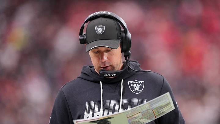 Las Vegas Raiders head coach Klint Kubiak