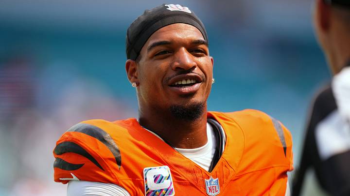 Oct 11, 2026; Miami Gardens, Florida, USA; Cincinnati Bengals wide receiver Ja'Marr Chase (1) looks on before the game against the Miami Dolphins at Hard Rock Stadium. Mandatory Credit: Rich Storry-Imagn Images Oct 11, 2026; Miami Gardens, Florida, USA; Cincinnati Bengals wide receiver Ja'Marr Chase (1) looks on before the game against the Miami Dolphins at Hard Rock Stadium. Mandatory Credit: Rich Storry-Imagn Images