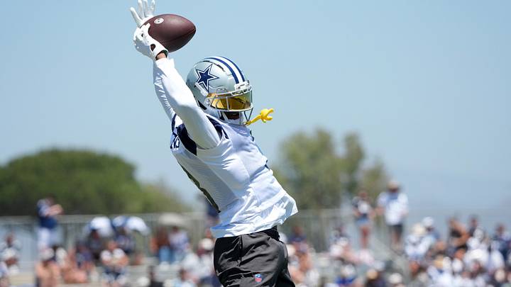 Dallas Cowboys wide receiver George Pickens catches the ball at training camp at River Ridge Playing Fields.