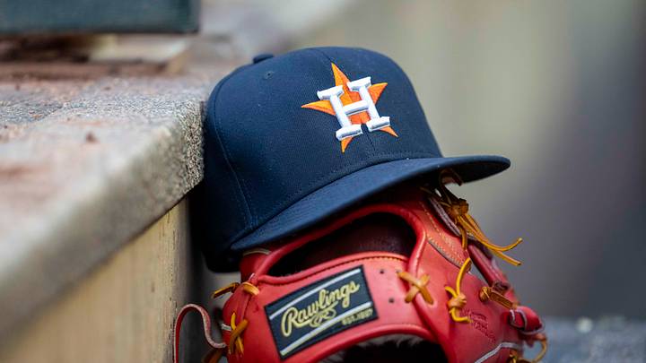 Houston Astros hat and glove Credit: Jesse Johnson-Imagn Images Houston Astros hat and glove Credit: Jesse Johnson-Imagn Images