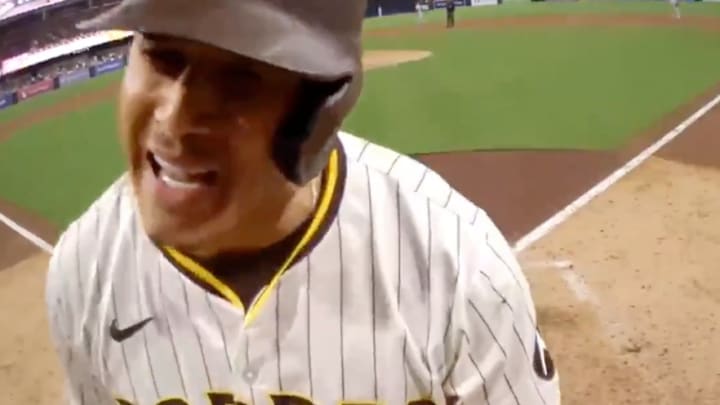 Manny Machado was not happy with umpire Mike Estabrook after a brutal call. 