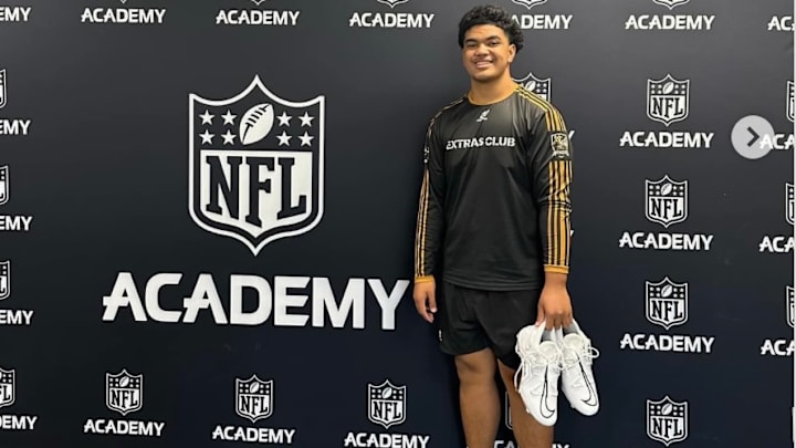 Tavite Nasio is a 14-year-old Australian and has a UW offer. Tavite Nasio is a 14-year-old Australian and has a UW offer.