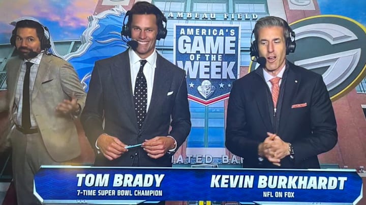 Fans had a lot of fun with this moment during the Lions-Packers game. 