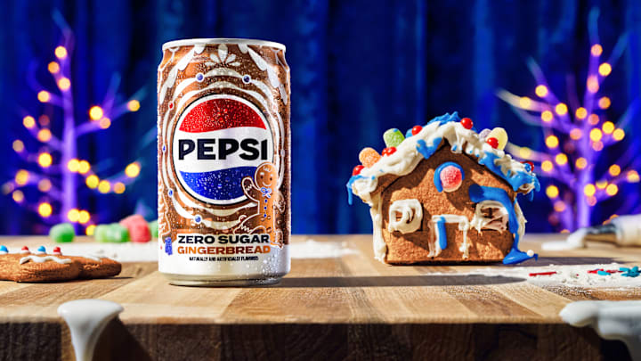 Pepsi Zero Sugar Gingerbread Mini Cans